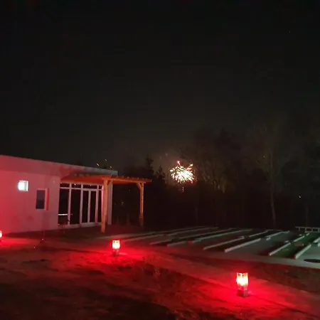 Prenociste Panorama سوبوتيتْسا