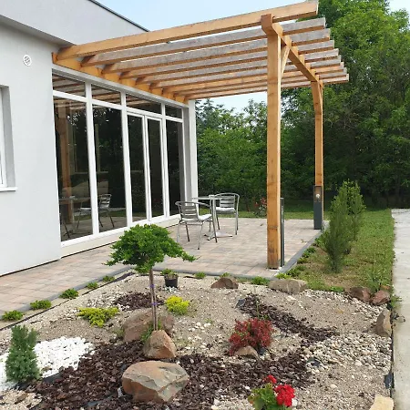 Prenociste Panorama * سوبوتيتْسا